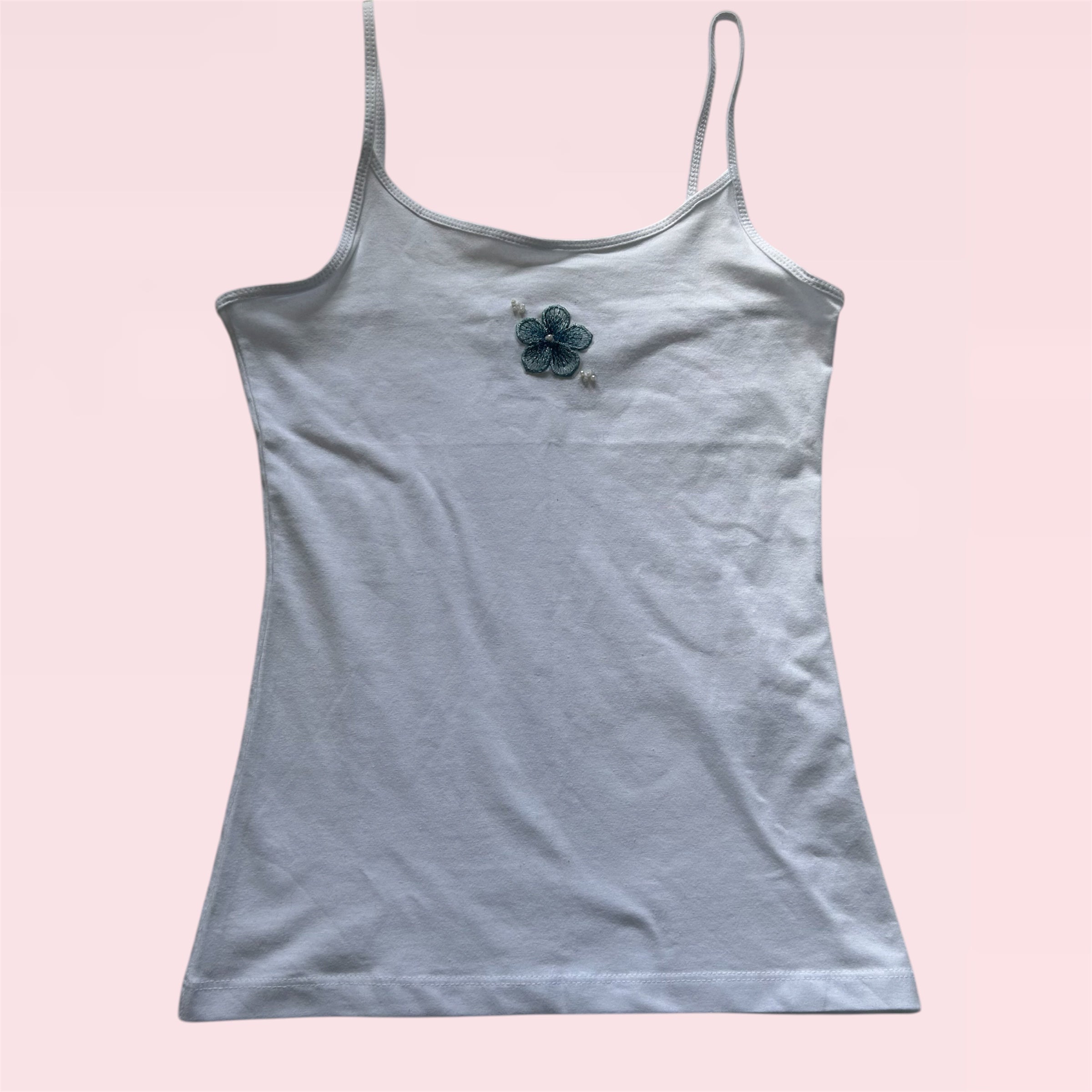 White floral cami  image 1