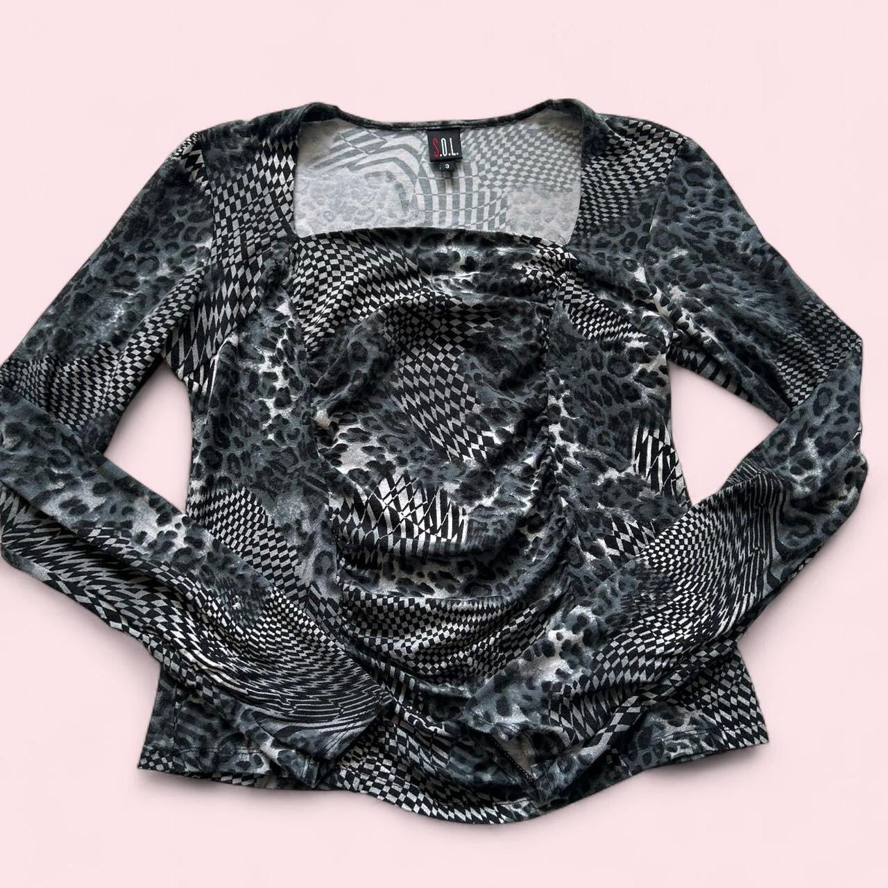 Grey long sleeve  image 1